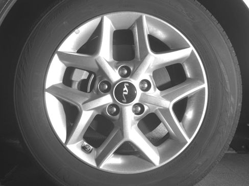 Used 2025 Kia Soul LX w/ LX Technology Package FWD image 14