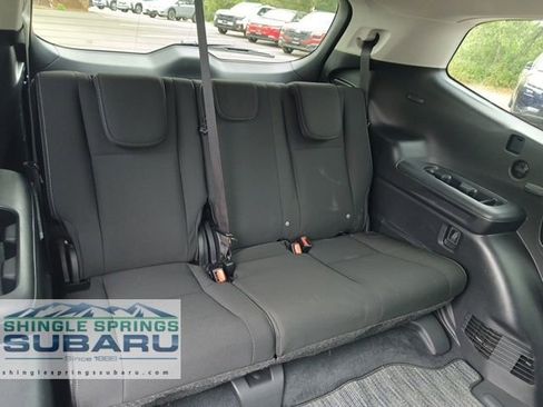 Certified 2025 Subaru Ascent Premium AWD/4WD image 31