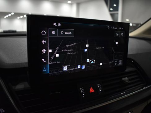 Used 2024 Audi Q5 Premium Plus image 21