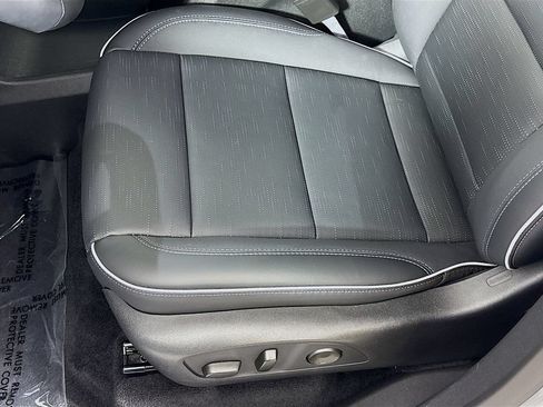 Used 2026 Buick Enclave Sport Touring FWD image 21