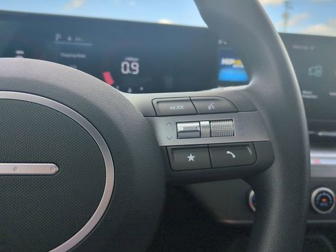 New 2026 Hyundai Kona SE image 29