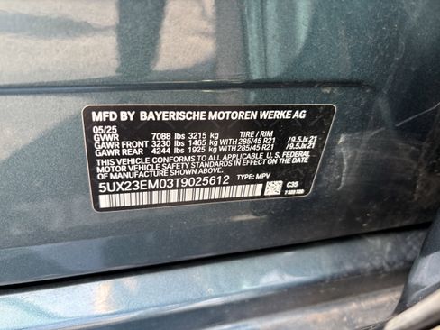 Used 2026 BMW X7 xDrive40i image 38