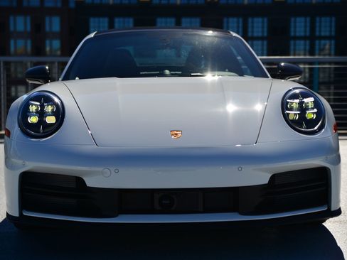 Certified 2026 Porsche 911 Carrera image 6