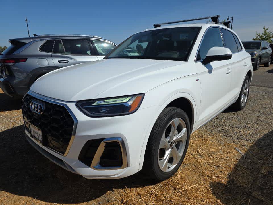 Used 2023 Audi Q5 2.0T Premium Plus AWD/4WD image 2