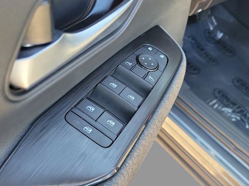 New 2026 Nissan Kicks SV image 17