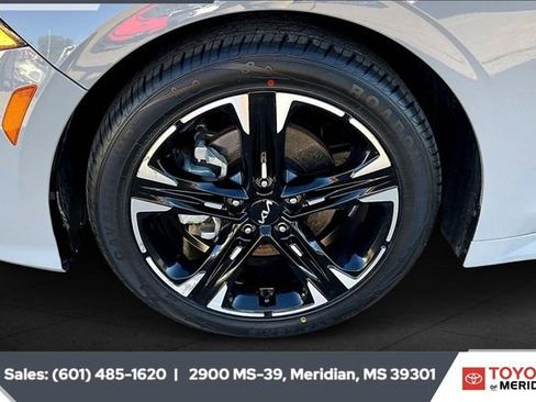 Used 2023 Kia K5 GT-Line image 7