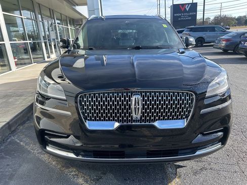 Used 2022 Lincoln Aviator Reserve w/ Elements Package Plus image 9