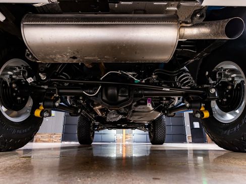 Used 2026 Ford Bronco Heritage Edition AWD/4WD image 15