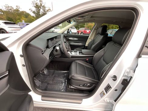 Used 2026 Genesis Electrified GV70 AWD/4WD image 28