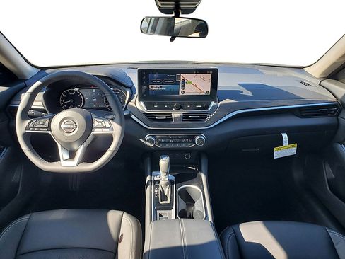 New 2025 Nissan Altima 2.5 SL FWD image 14