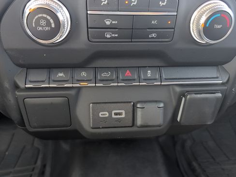 Used 2025 GMC Sierra 1500 Pro w/ Pro Value Package AWD/4WD image 15