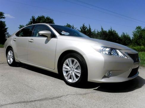 Used 2013 Lexus ES 350 w/ Premium Pkg FWD image 3