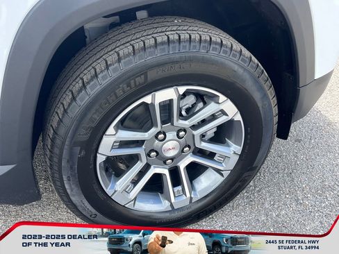 New 2026 GMC Terrain Elevation image 21