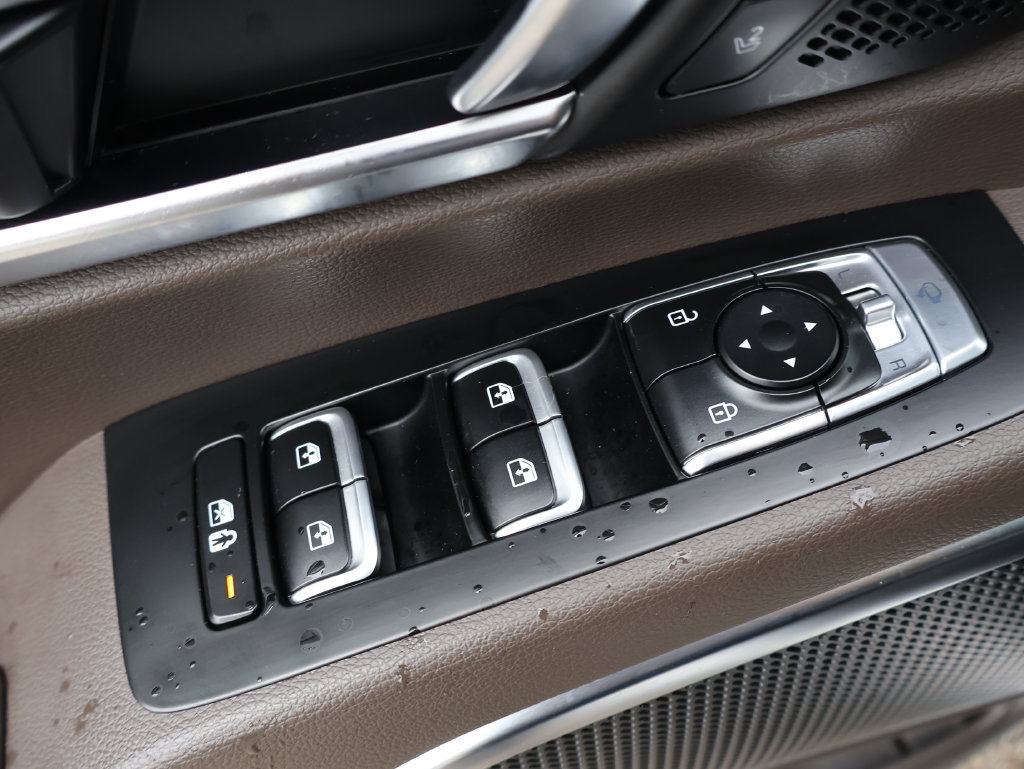 Used 2021 Kia Telluride SX FWD image 42