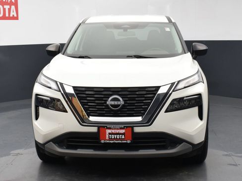 Used 2023 Nissan Rogue S AWD/4WD image 7