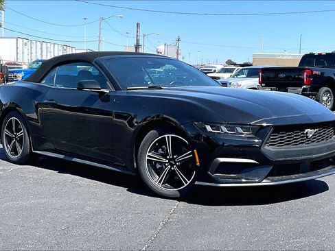 Used 2024 Ford Mustang Premium RWD image 34