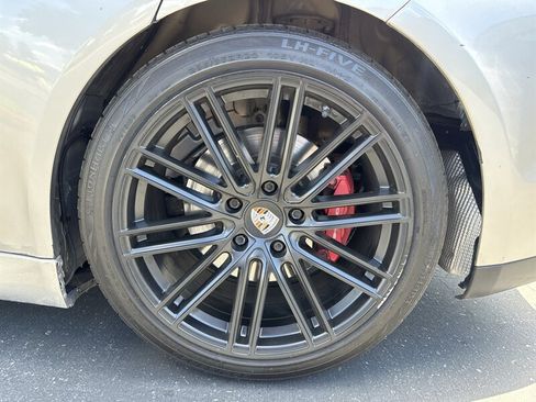 Used 2010 Porsche Panamera Turbo AWD/4WD image 17