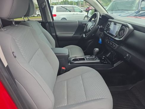 Certified 2021 Toyota Tacoma SR AWD/4WD image 12