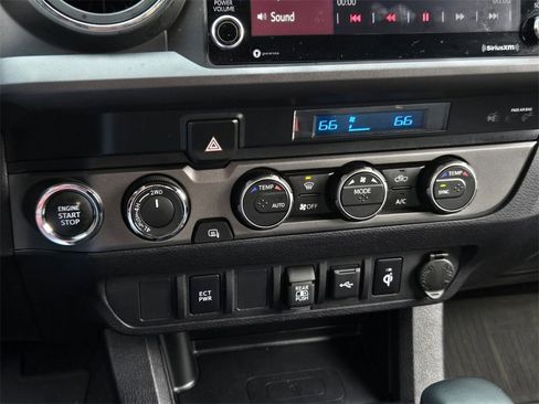 Used 2023 Toyota Tacoma TRD Off-Road image 19