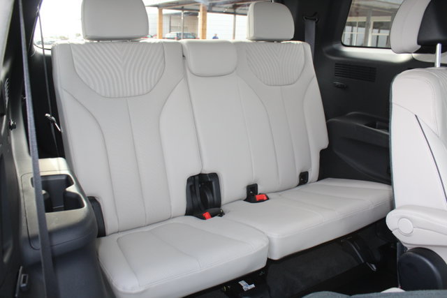 Used 2024 Hyundai Palisade Calligraphy FWD image 19