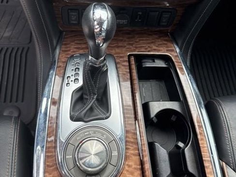 Used 2020 Nissan Armada SL AWD/4WD image 12