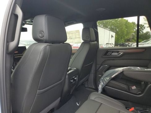 New 2026 GMC Yukon Denali RWD image 10