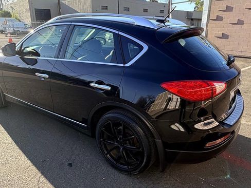 Used 2012 INFINITI EX35 Journey w/ Premium Pkg image 5