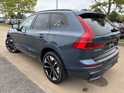 Used 2026 Volvo XC60 B5 Plus AWD/4WD image 10