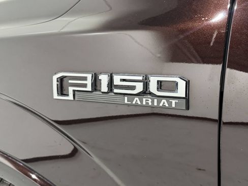 Used 2019 Ford F150 Lariat w/ Equipment Group 502A Luxury AWD/4WD image 32