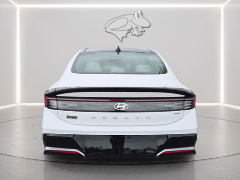 Used 2026 Hyundai Sonata SEL FWD image 5