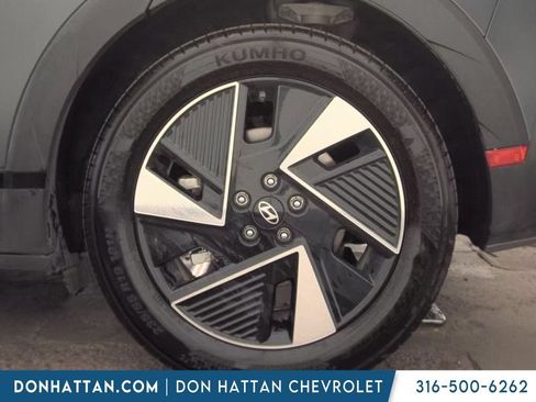 Used 2025 Hyundai Ioniq 5 SEL AWD/4WD image 9