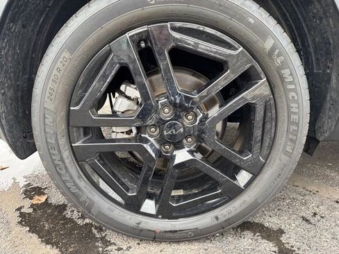 Used 2025 Kia Telluride SX Prestige X-Line image 17