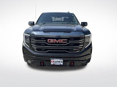 Used 2023 GMC Sierra 1500 AT4 w/ AT4 Premium Package