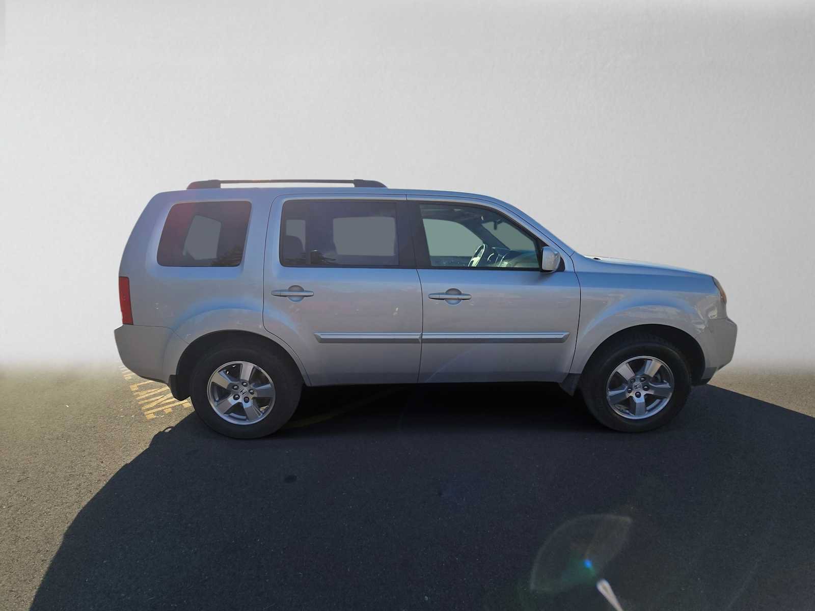 Used 2009 Honda Pilot EX-L image 2