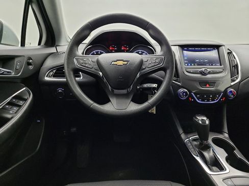 Used 2019 Chevrolet Cruze LT w/ LT Fleet Convenience Package image 22