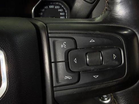 Used 2022 GMC Sierra 2500 AT4 w/ AT4 Premium Plus Package AWD/4WD image 16