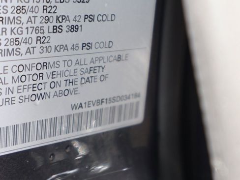 New 2025 Audi Q8 Premium Plus image 28