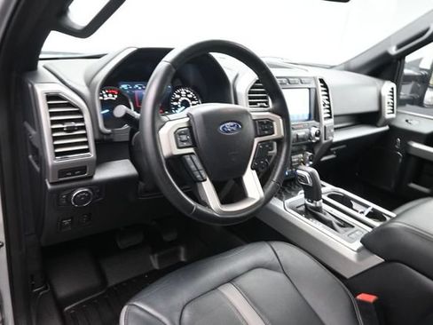 Used 2019 Ford F150 Platinum w/ Equipment Group 701A Luxury AWD/4WD image 9