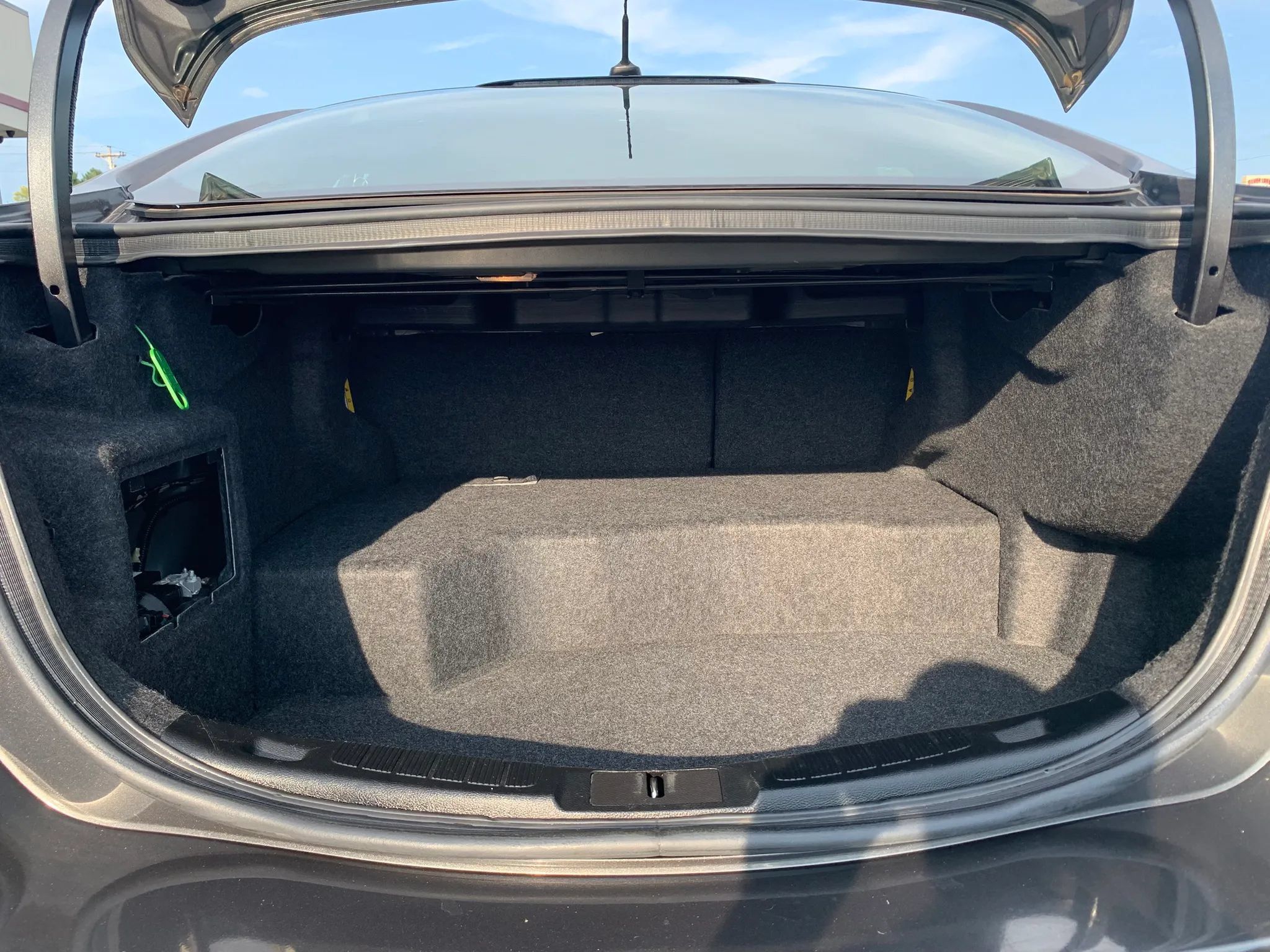 Used 2017 Ford Fusion SE FWD image 31