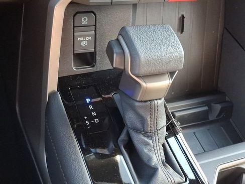New 2026 Toyota Tundra Limited AWD/4WD image 14