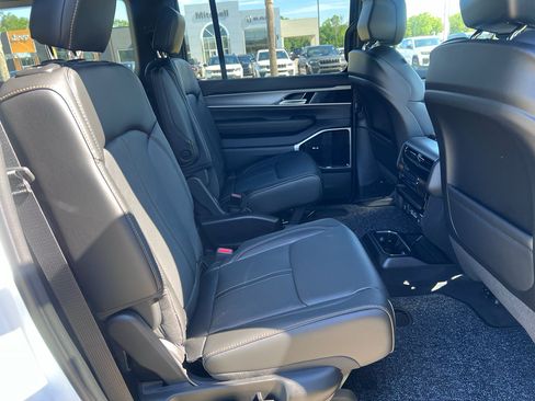 New 2026 Jeep Grand Wagoneer 4WD image 14