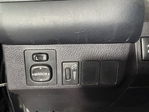 Used 2016 Toyota RAV4 XLE image 16