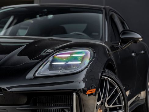 Certified 2026 Porsche Panamera RWD image 14