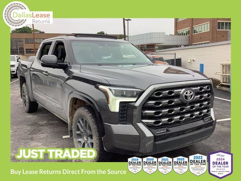 Used 2024 Toyota Tundra Platinum AWD/4WD image 1