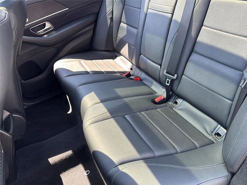 Used 2022 Mercedes-Benz GLE 350 4MATIC image 20