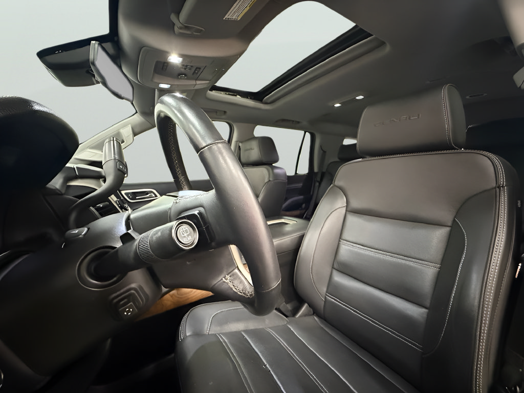 Used 2020 GMC Yukon Denali AWD/4WD image 28