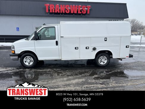 Used 2019 Chevrolet Express 3500 Work Van w/ Power Convenience Package image 12