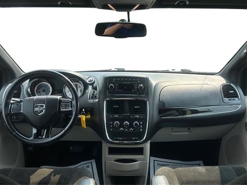 Used 2015 Dodge Grand Caravan SE FWD image 20