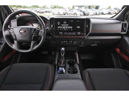 Certified 2025 Nissan Frontier PRO-4X w/ Pro Convenience Package AWD/4WD image 13