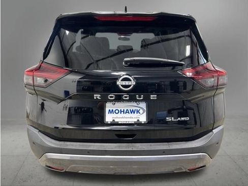 Used 2023 Nissan Rogue SL w/ SL Premium Package AWD/4WD image 4